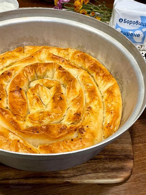 Вкуснотека: Баница с праз и сирене
