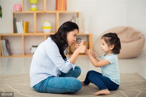 孩子不願意和別人一起玩，為了孩子父母們應該知道的事情 每日頭條