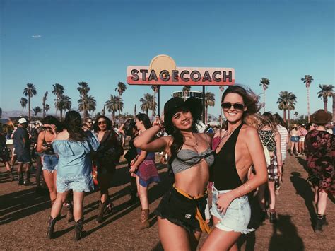 stagecoach looks! #stagecoach #outfit #festival | Stagecoach outfit ...