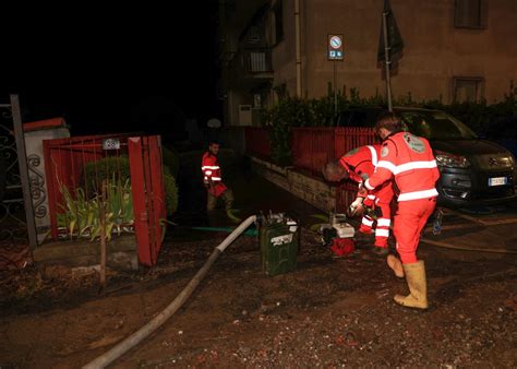 Notte Di Fulmini E Pioggia Battente Nellalta Umbria Torna La Paura