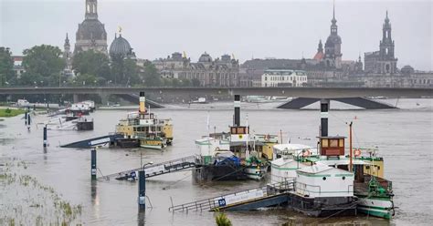 Hochwasserlage In Mitteleuropa Angespannt Deutschland R Stet Sich Vor