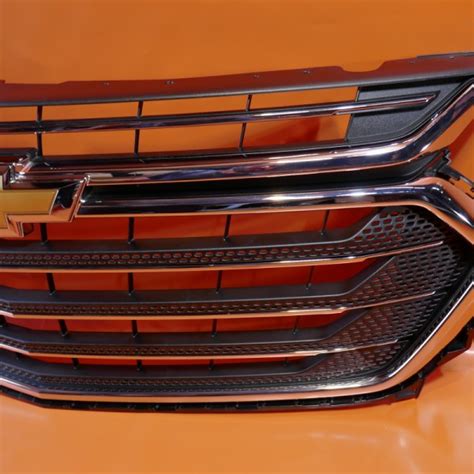 Chevy Traverse Grille 2018 2019 2020 2021 Chrome 23376134 Oem