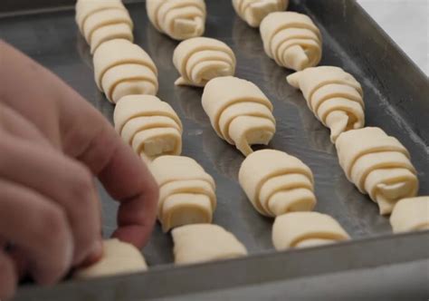 Homemade Cheese Filled Rolls Cheese Homemade Taste Life