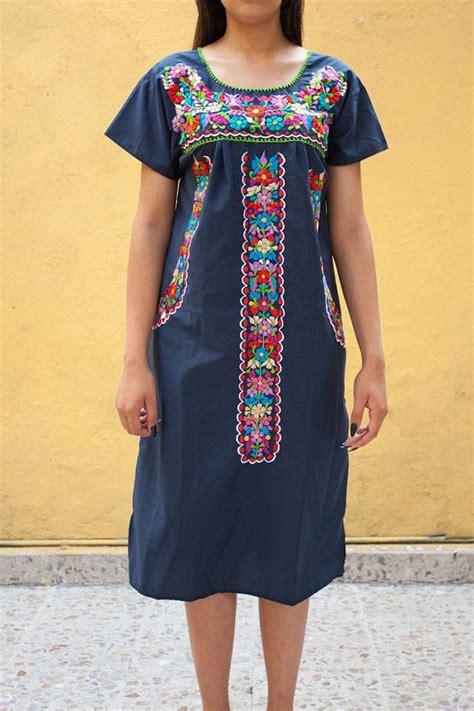 Actualizar Imagen Outfit Con Vestido Bordado Mexicano Abzlocal Mx