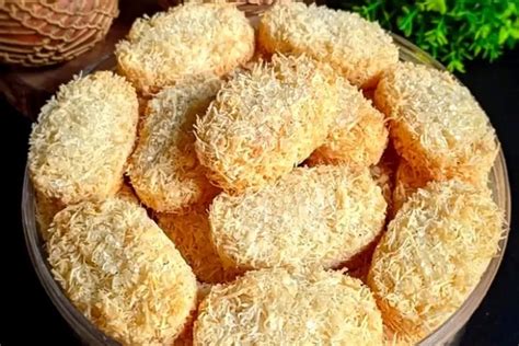 Resep Kue Kelapa Jadul Manis Gurih Dan Renyah Mudah Diikuti Bahan