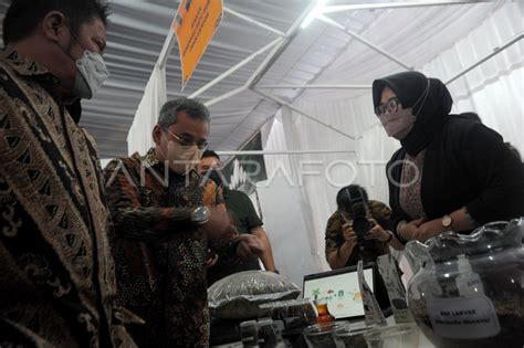 PELUNCURAN PEMBERDAYAAN UMKM KEMENKEU SATU ANTARA Foto