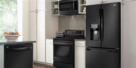 LG's New Smart Fridge Proves Matte Black Is Here To Stay — Delish.com