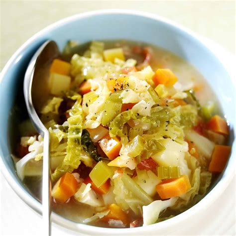 Soupe aux choux on vous dit comment la réaliser parfaitement