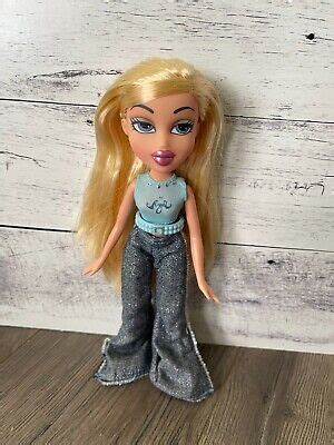 Bratz Yearz Anniversary Special Edition Original Fashion Doll Cloe