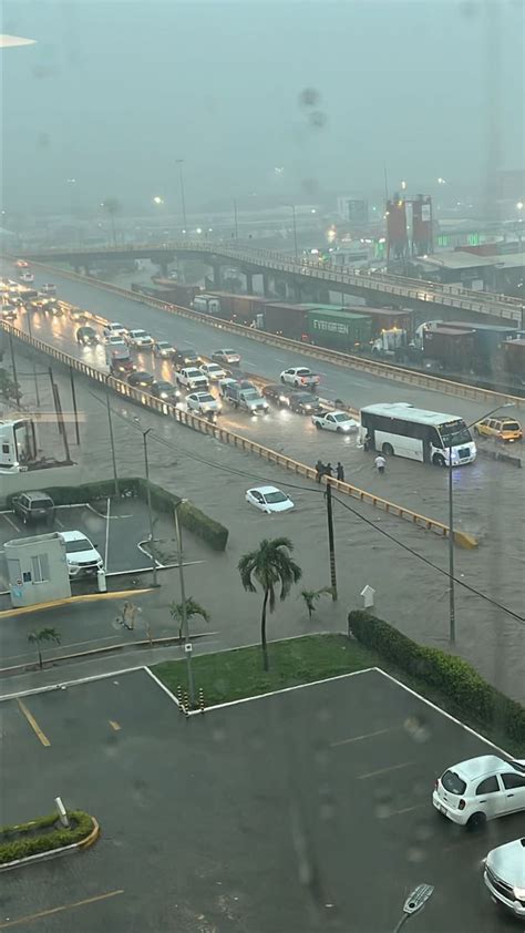 Andrey G Maya On Twitter Mega Tormenta En Manzanillo Colima