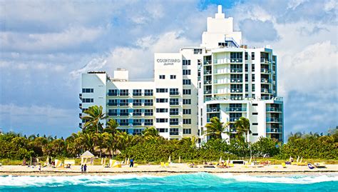 Courtyard Cadillac Miami Beach Oceanfront | CrewHotels.com