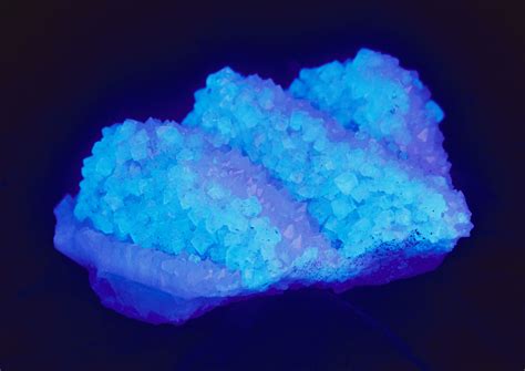 Glow In The Dark Crystal Geode