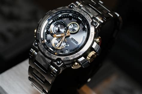 G Shock Mtg B1000dcm 1a With Metal Camouflage Pattern