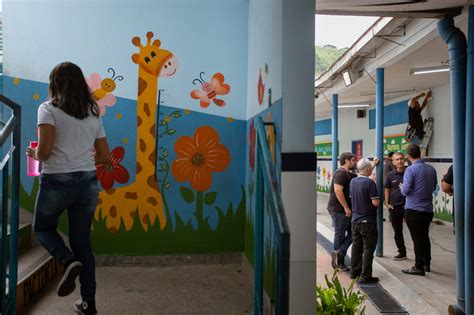 Prefeitura Municipal de Volta Redonda Segurança Escola Amaral