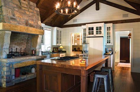 25 Fabulous kitchens showcasing warm and cozy fireplaces