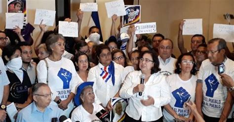 Opositores Nicaragüenses Formaron La Coalición Unidad Nacional Azul Y