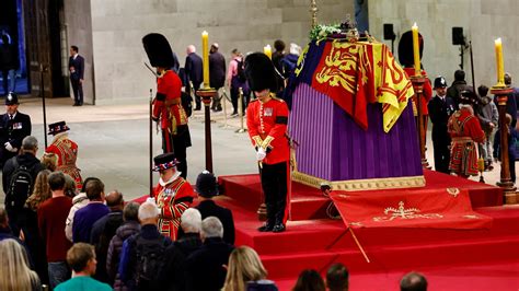 Come Si Svolger Il Funerale Della Regina Elisabetta E Come Seguirlo In