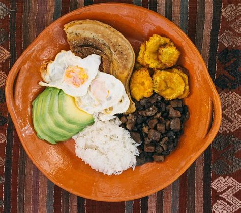 Rodrigo Hilbert Ensina Receita De Bandeja Paisa T Pica Da Col Mbia