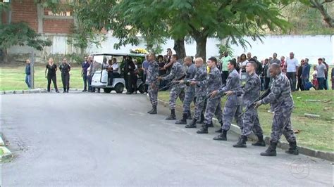 Sobe para 97 o número de policiais assassinados este ano no Rio RJ2