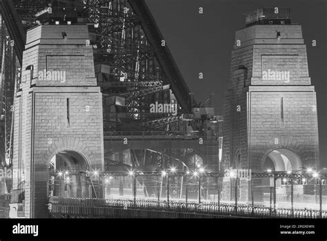 Sydney Harbour Bridge in Australia by night Stock Photo - Alamy