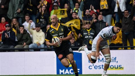 Top 14 le Stade Rochelais s impose pour la première fois de la saison