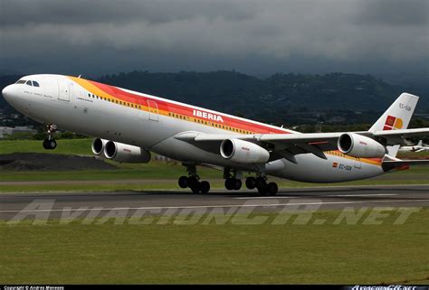 Ec Gqk Iberia Airbus A X Aviacioncr Net