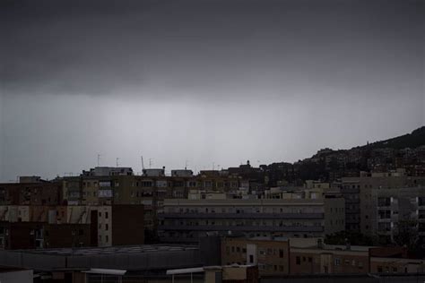 Illa encapçala aquest dijous a Barcelona un minut de silenci per les