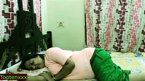 Hot Sexy Aunty Ko Teen Nokor Ne Accha Se Choda Hindi Au Ko Ko