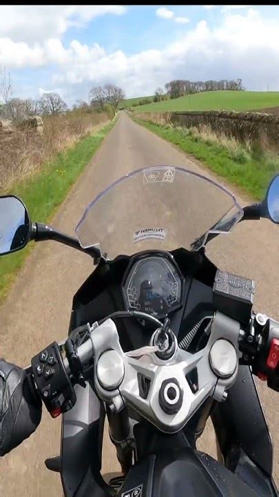 Triumph Daytona 660 Test Ride Acceleration Officialtriumph Youtube