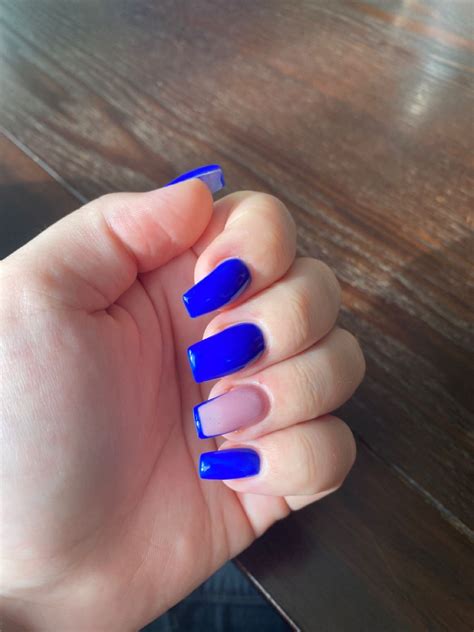 Bleu Lectrique Et French Vernis Ongles Idee Ongles Ongles Instagram