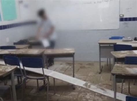 Parte do teto de sala de aula desaba no interior do RN Ninguém ferido