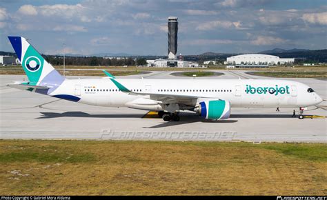 EC NGY Iberojet Airbus A350 941 Photo By Gabriel Mora Aldama ID