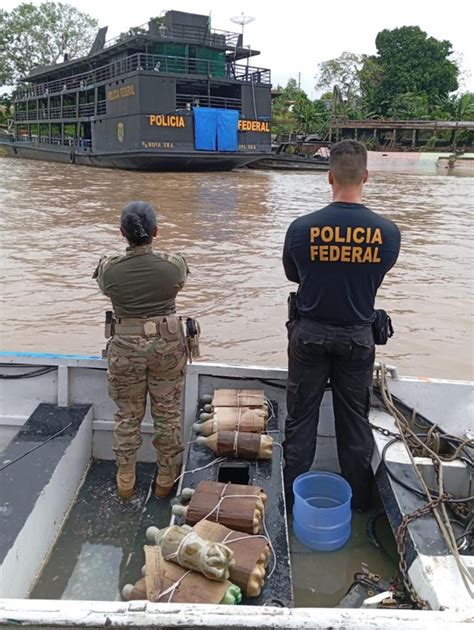 PF prende homem em flagrante e apreende 30 kg de droga Polícia Federal