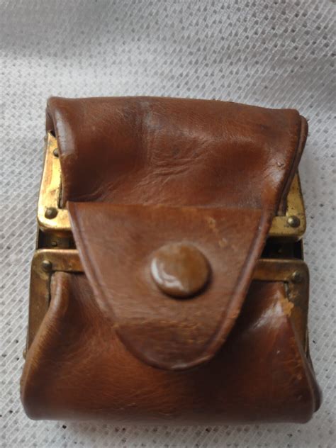 Antique Leather Coin Change Purse Hinged Snap Closure Gem