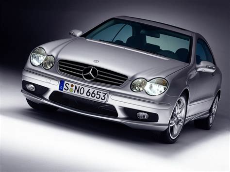 Mercedes Benz Clk Class W209 Photos Photogallery With 9 Pics