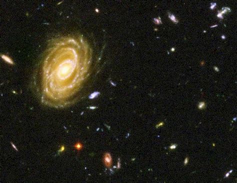 Hubble glimpses early galaxy formation | Astronomy.com