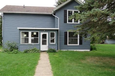 212 Grove St, Randolph, WI 53956 | MLS# 1878101 | Redfin