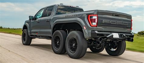 Hennessey Velociraptor 6x6 Vezess