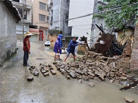 以雨为“令 ” 闻“汛”而动 玉州区筑牢汛期安全防线群众防汛工作