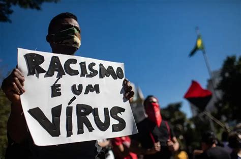 Pesquisa 8 em cada 10 brasileiros acham que o Brasil é racista Rádio