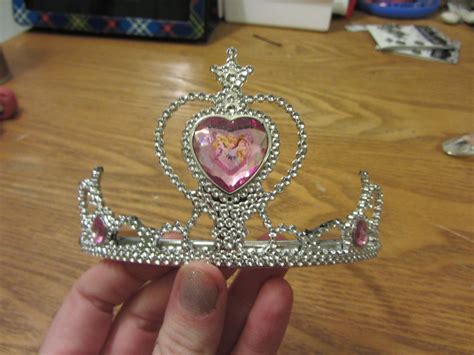 DIY Rapunzel Tiara : 9 Steps (with Pictures) - Instructables