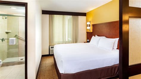 Delightful Hotel Rooms and Accommodations | Hyatt Place San Diego/Vista ...