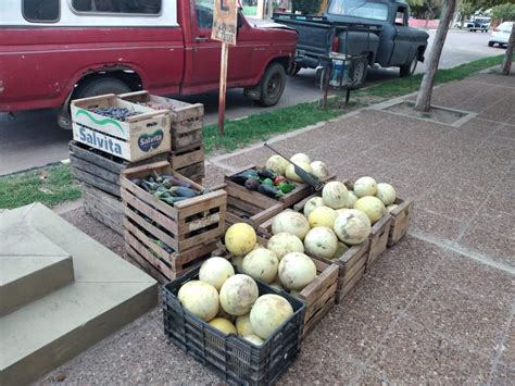 Vend A Frutas Y Verduras En Parera Sin Autorizaci N Le Incautaron La