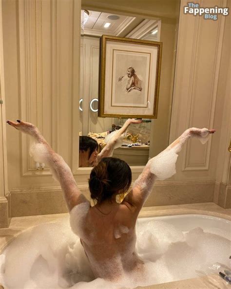 Richard Gomez Naked