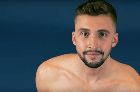 Watch Schwimmer Daniel Jervis qualifiziert sich für seine zweiten