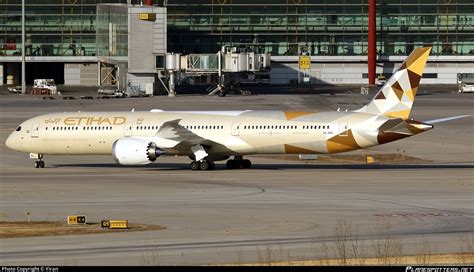 A Bmc Etihad Airways Boeing Dreamliner Photo By Yiran Id