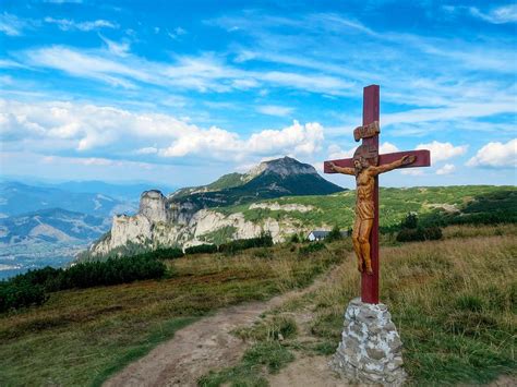 Irelands Own Camino Routes A Pilgrim Path To Rural Prosperity