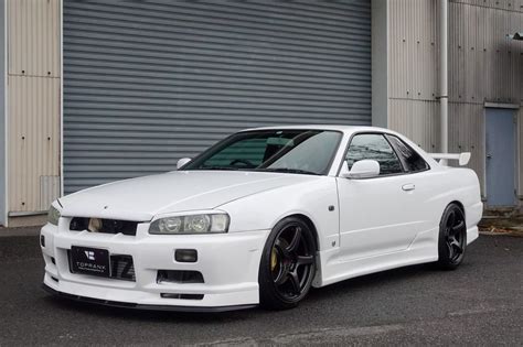 1998 Nissan Skyline | Toprank Importers