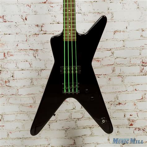 Dean Ml Metalman 4 String Bass Guitar Black Used Reverb