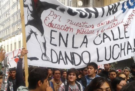 Asalariados En América Latina El Movimiento Estudiantil Chileno Vuelve